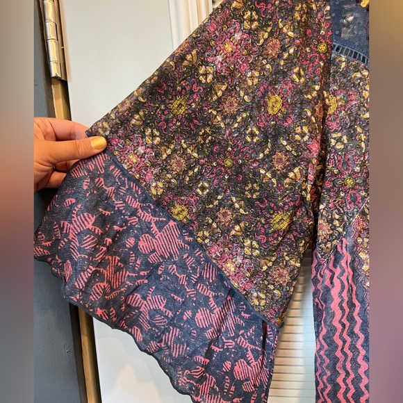 NWT Anthropologie Cuitadella top size Large; lace overlay embroidered flowers - Picture 12 of 16